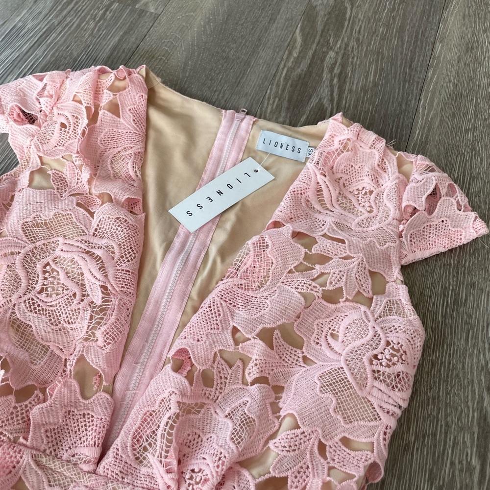 NWT Lioness Pink Lace Romper